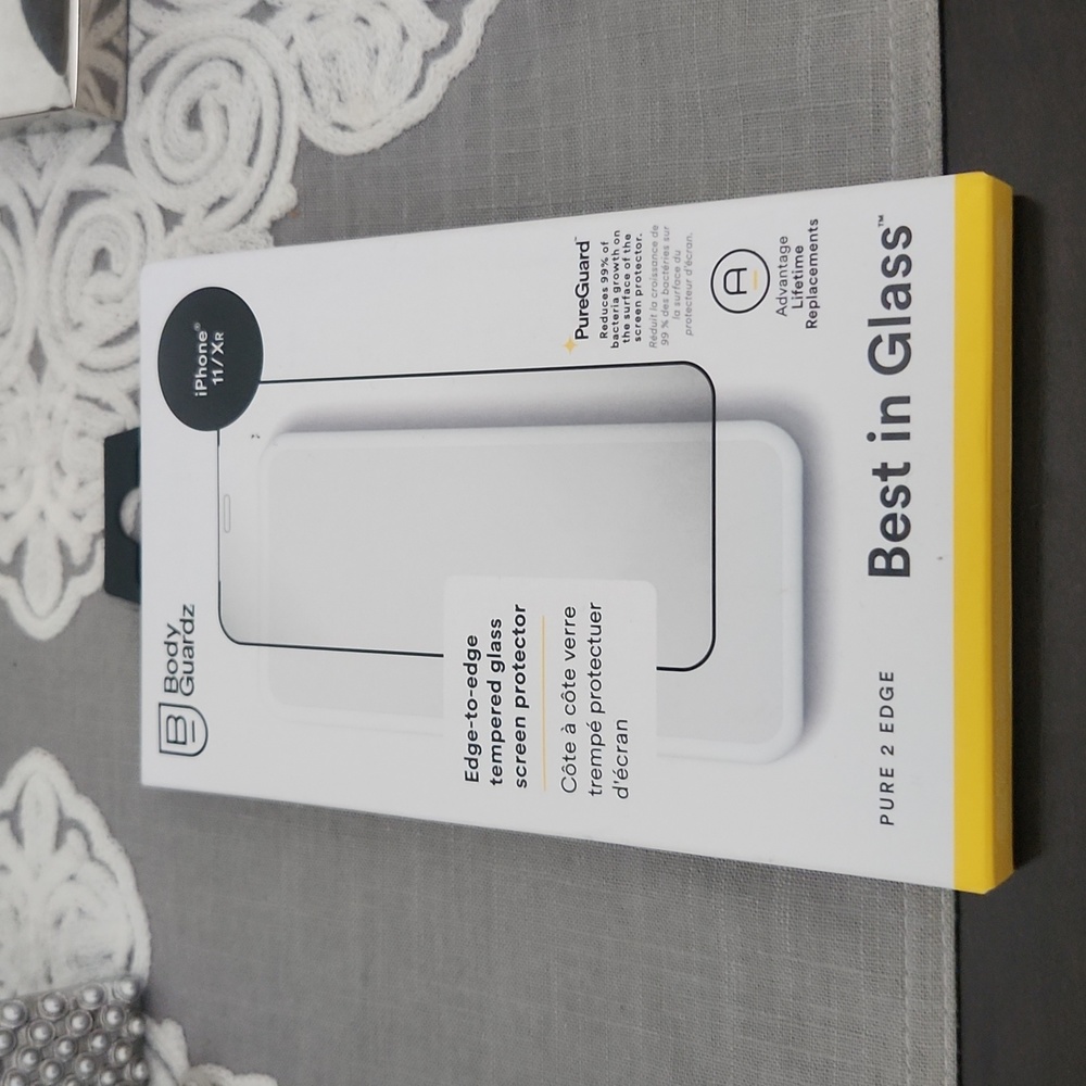 iPhone 11/X Screen Protector, New in box